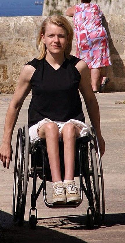 Pin By Mac Man On Spinal Cord Injury Wheelchair Women Wheelchair