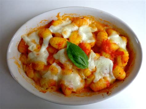 Gnocchis au four sauce tomate