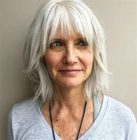 35 Gray Hair Styles To Get Instagram Worthy Looks In 2019 Grey Hair