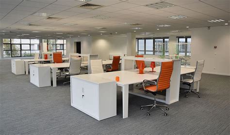Notre entreprise toutin rénovation vous propose des prestations de qualité pour toutes interventions et toutes vos demandes en travaux de. Réaliser une rénovation au sein de votre entreprise pour ...