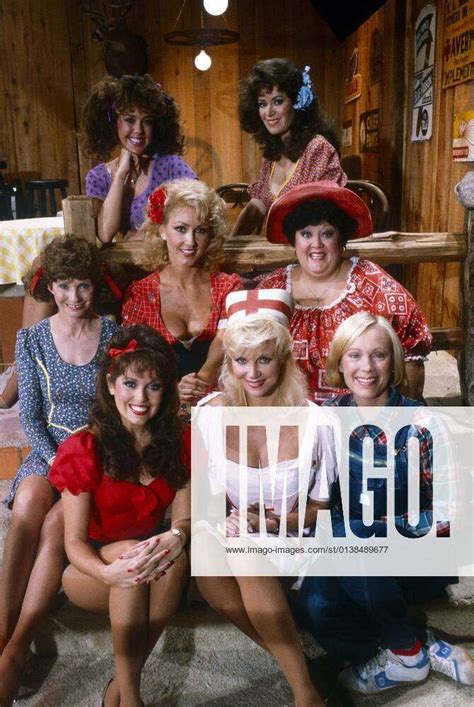 Hee Haw Top From Left Jackie Waddell Lisa Todd Center From Left Roni Stoneman Linda Thompson