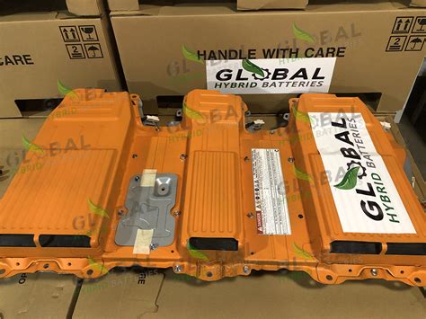 View photos, features and more. Toyota Highlander 2010-2016 Remanufactured Hybrid Battery ...