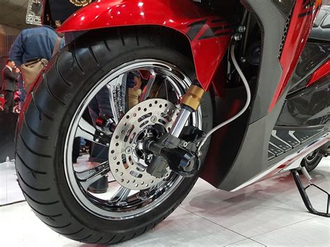 Modifikasi honda all new vario 150 esp pelek jari jari via motormobil.org. Modifikasi Vario Babylook Monster - Ukuran Ban Maksimal ...