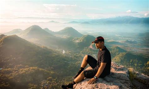 Wisata religi / wisata ziarah telah membudaya di tengah masyarakat. 10 Gambar Bukit Cumbri Wonogiri, Biaya Masuk Rute Jalan Menuju Wisata Letak Lokasi Jam Buka ...