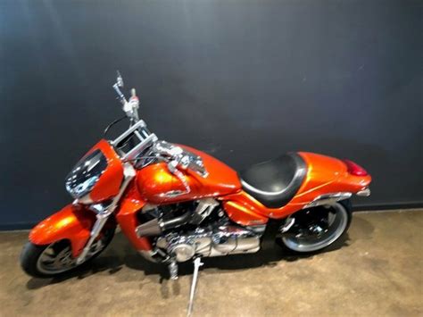 The m109r is labeled by suzuki as its muscle cruiser and was received with mixed reviews when it was launched in 2006. 2007 Suzuki Vzr 1800 Boulevard (m109r) Le - JBFD5024643 ...