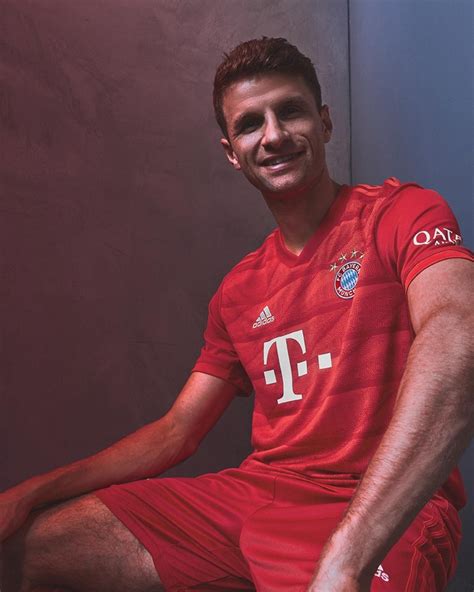 Bayern will enter the new season on the back of a ninth consecutive bundesliga title, with new manager julian nagelsmann, who will replace hansi flick this summer, tasked with making it. Bayern Munich 19-20 Home Kit Released - Footy Headlines