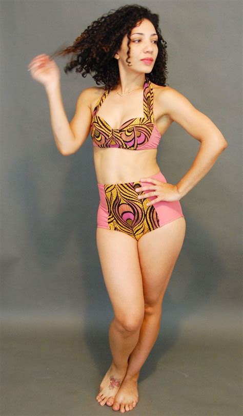 Hot New Sophie Winkleman Bikini Pics