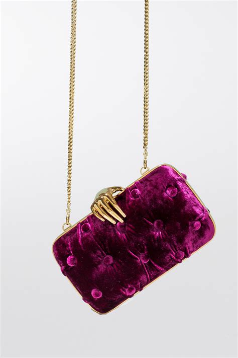 Noleggia Online Purple Velvet Clutch With Hand Closure By Benedetta