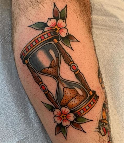 Traditional Hourglass Tattoo Designs