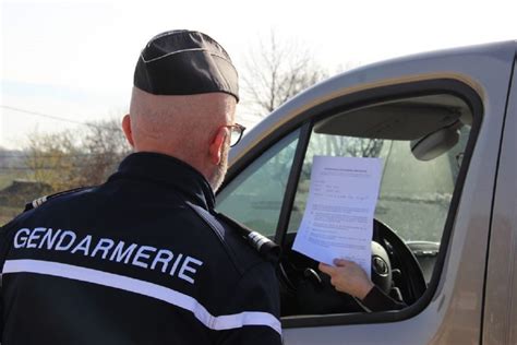 Sur cette nouvelle attestation de déplacement, il sera nécessaire d'indiquer l'heure à laquelle vous quittez. Confinement : la nouvelle attestation de déplacement est ...