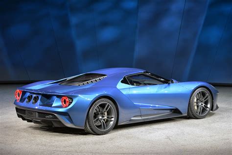 Ford Reveals The New Ford Gt At Detroit Auto Show