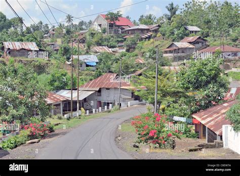 Traditional Indonesian village Stock Photo: 39665118 - Alamy
