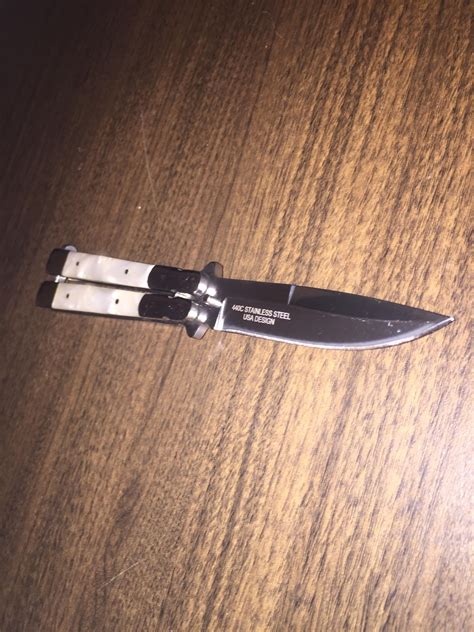 I just picked up this knife from an antique shop a few days ago. I paid
