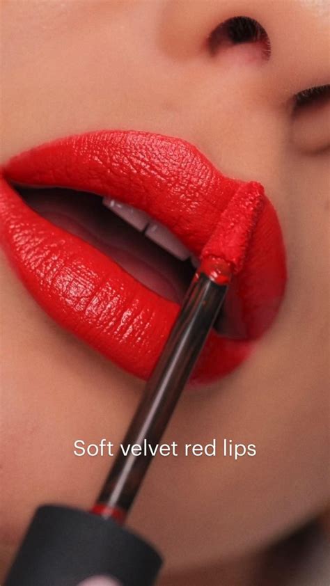 Soft Velvet Red Lips Bold Lipstick Makeup Skin Lipstick Shades Bright Lipstick