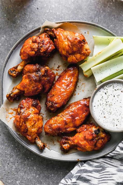 I personally like to bake my chicken wings in the oven at 400f for about 40 minutes and then turn so, instead by mixing water with the cornstarch before adding to the sauce, we have essentially have a. Crispy Baked Chicken Wings | Recipe | Baked chicken wings ...