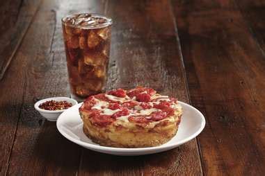 Veterans Day 2019 Free Meals: Where to Get Freebies & Other Food Deals
