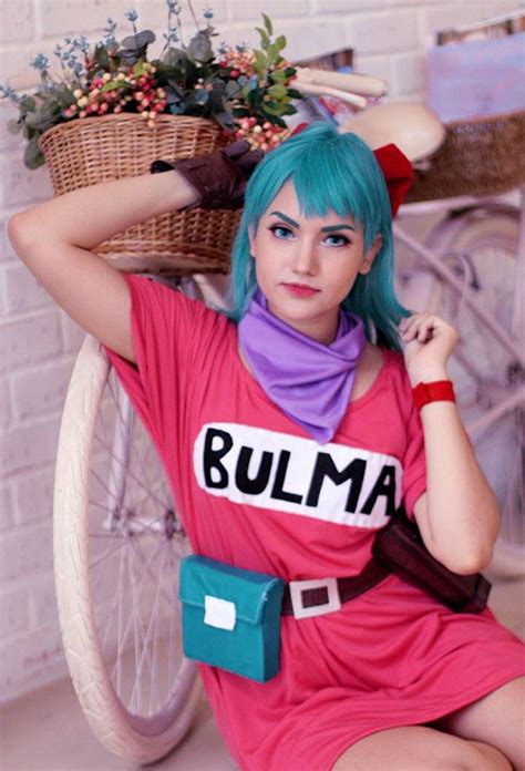 bulma from dragon ball cosplay