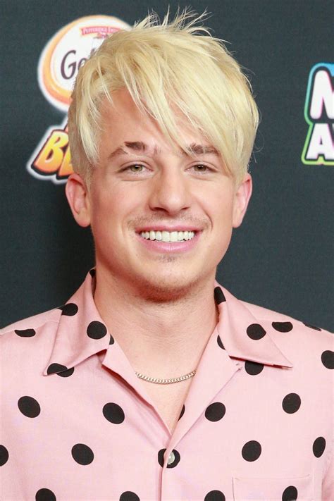 Https://tommynaija.com/hairstyle/charlie Puth Hairstyle Blonde