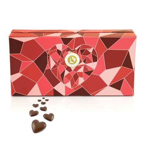 3.9 out of 5 stars 16. Luxurious heart-shaped chocolate box, created for lovers ...