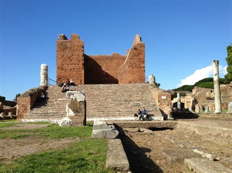 Ruins At Ostia Antica Are Worth A Visit Browsingrome