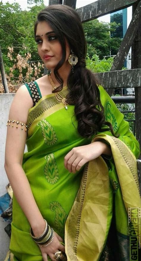 Surabhi Looking Gorgeous In Green Saree Photos Indian Beauty Beauty Women Beautiful Women