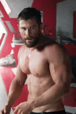 Pin By Mariaforder On Marvel Chris Hemsworth Shirtless Hemsworth