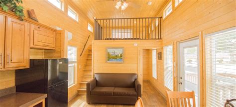 Maybe you would like to learn more about one of these? Weldon, California Lodging | Lake Isabella / Kern River KOA