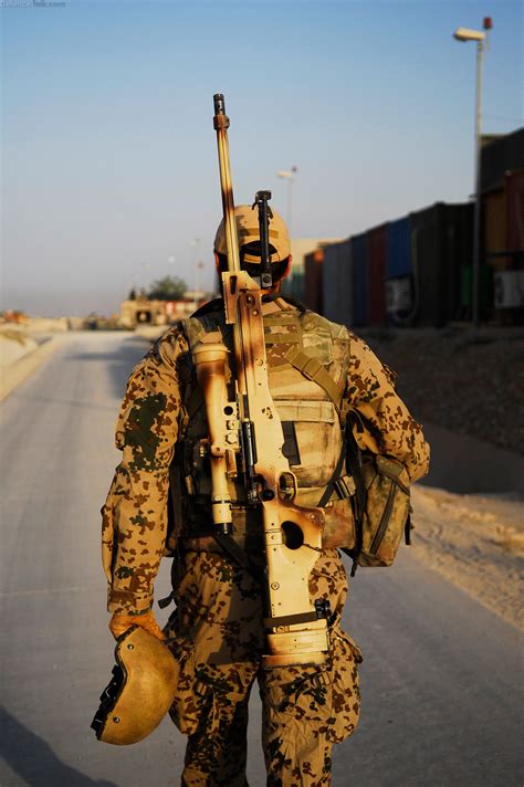 Kann deutschland viele von ihnen noch evakuieren? German Forces (Bundeswehr) in Afghanistan 2010 ...