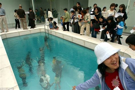 The Fake Pool That Gives The Illusion Visitors Are Underwater