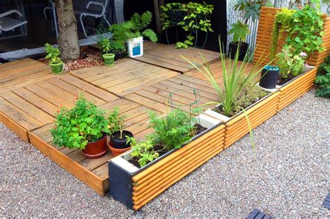 Here are some suggestions for garden designs without grass that will inspire you! Easy Landscaping Ideas | Low Maintenance Yard Ideas