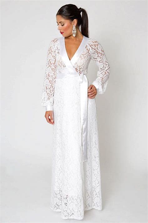 Very elegant and beautiful long sleeve wedding gowns ideas. 20 Non Traditional Wedding Dresses Your Wedding Special ...