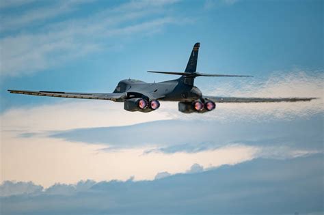 Airman Hospitalized After B 1 Bomber Crashes In South Dakota