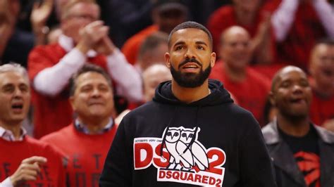 drake gets fired up at raptors vs bucks game 4