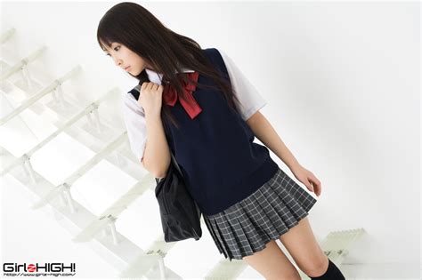 Yoshiko Suenaga Japanese Cute Idol Sexy Japanese School Girl Uniform Fashion Photo Shoot On The