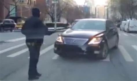 Horrific Moment Driver Mows Down Nypd Officer In Broad Daylight Hit And Run Us News News