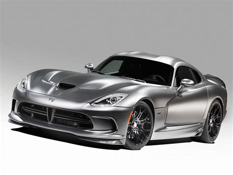 Dropping It Hard Dodge Reduces 2015 Srt Viper Price By 15000