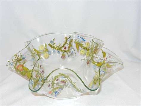 Vintage Glass Serving Bowl | Glass serving bowls, Serving bowls, Bowl