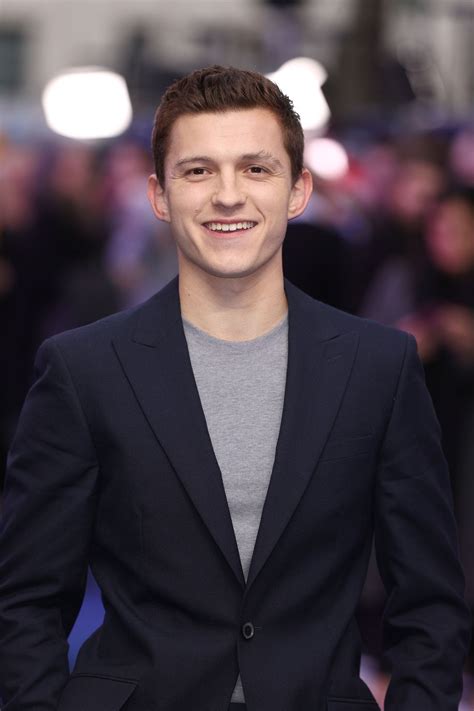 Welcome to tom holland fan, your first and ultimate source dedicated to the talented british actor, tom holland. Tom Holland Is Reportedly Single Again - Woolworths Infohub