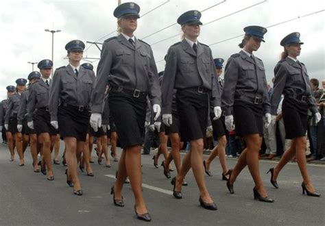 Just Cool Pics Hottest Policewomen From Around The World