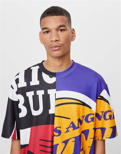Los angeles lakers logo basketbol tshirt tişört. T-shirt Bulls & Lakers NBA - Homme | Bershka