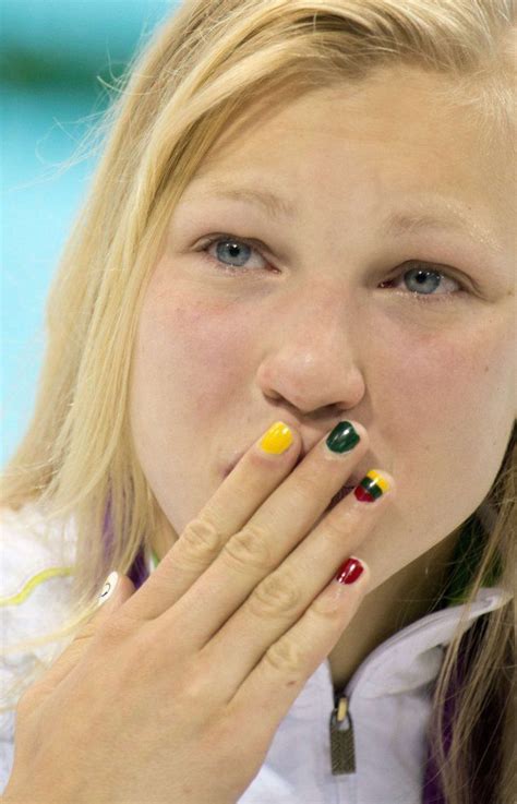 las uñas de las olimpiadas las atletas de londres 2012 locas por las manicuras patrióticas