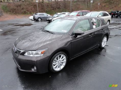 The ct 200h was part of lexus' attempt to curb sales losses of the last few years as customers migrate over to euro luxury cars. Fire Agate Pearl 2012 Lexus CT 200h Hybrid Premium ...