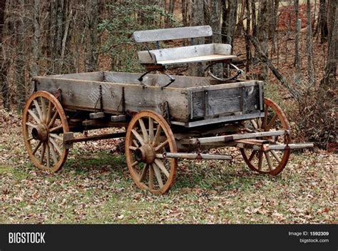 Pin By Cliff Davis On Carruagens Horse Wagon Antique Wagon Old Wagons