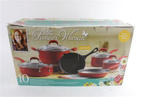 The Pioneer Woman 10 Piece Cookware Set Property Room