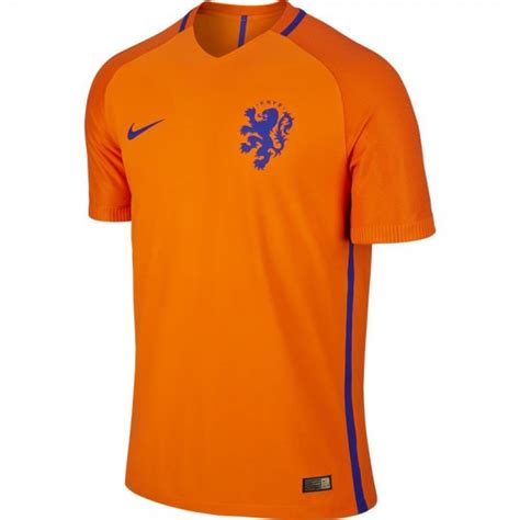 Bekijk het complete tweedehands aanbod voor nederlands elftal op de grootste verkoopsites van nederland. Het officiële Nederlands Elftal shirt bestel je via Mee ...