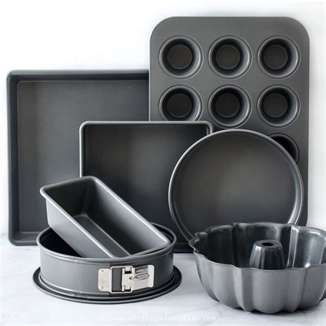9 Essential Baking Pans For Any Kitchen Anderson Grant