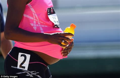 Us Olympian Alysia Montano Runs 800m Race While 34 Weeks Pregnant