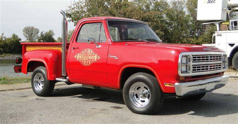 10 Facts Nobody Knows About The Dodge Lil Red Express Hotcars