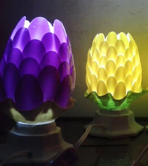 Cat sendok yang sudah ditempelkan. Contoh Kerajinan Tangan Lampu Tidur Unik dan Lucu
