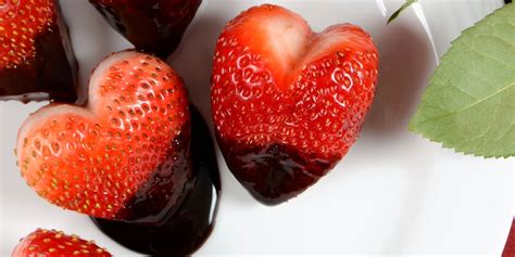 Heart Shaped Valentine Strawberries
